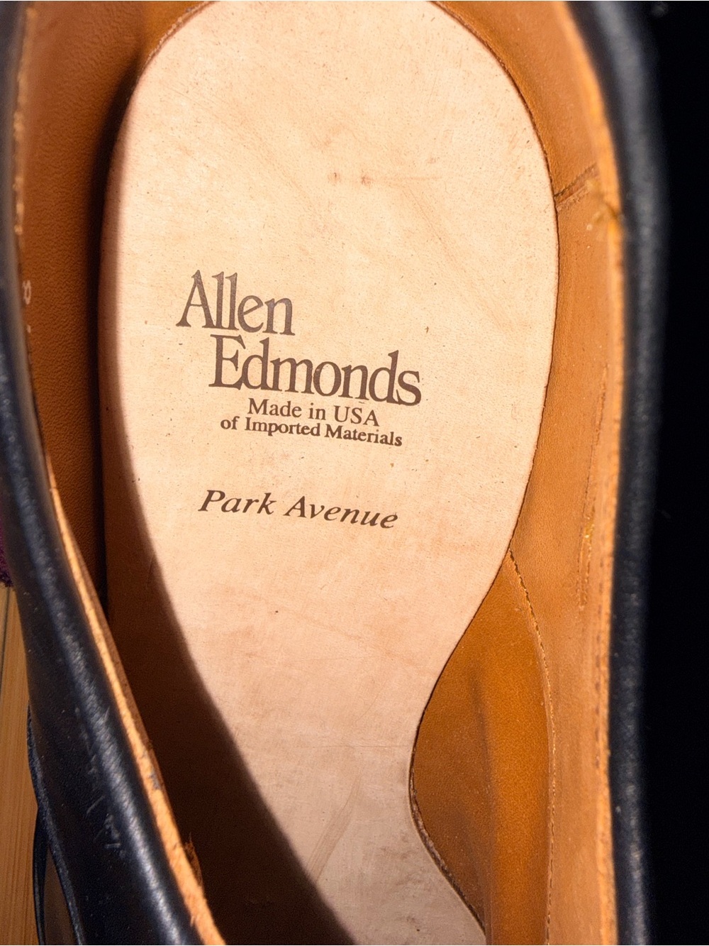 Allen Edmonds Black Cap-Toe Park Avenue Oxfords - Picture 3 of 7